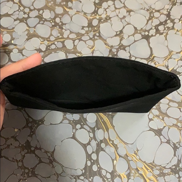 Chanel SLG Sleeve - Picture 3 of 6